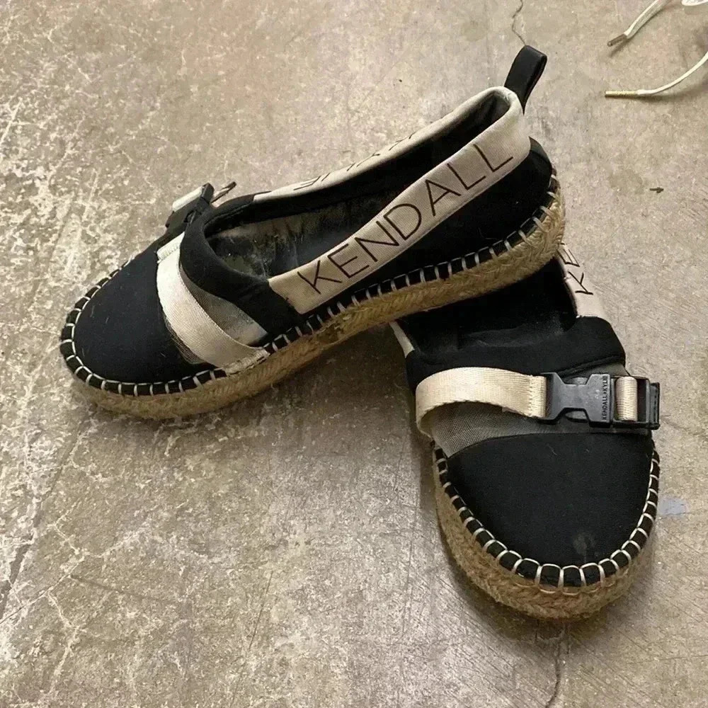 Kendall &  Kylie espadrilles